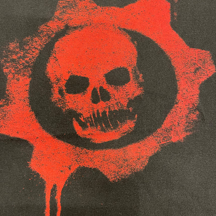 2008 gears of wars 2 tee