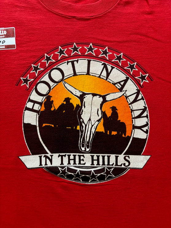 Single-stitched Hootinanny In The Hills tee