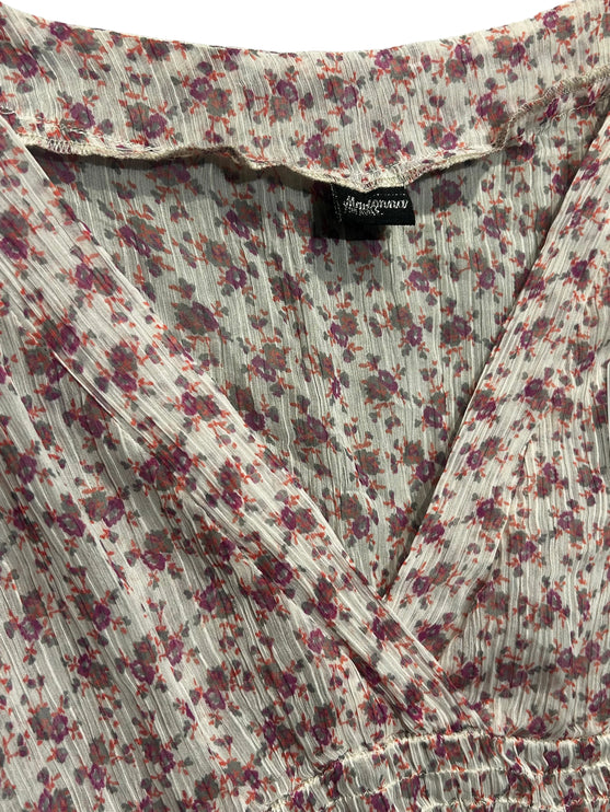 Flowered pink and white vintage top