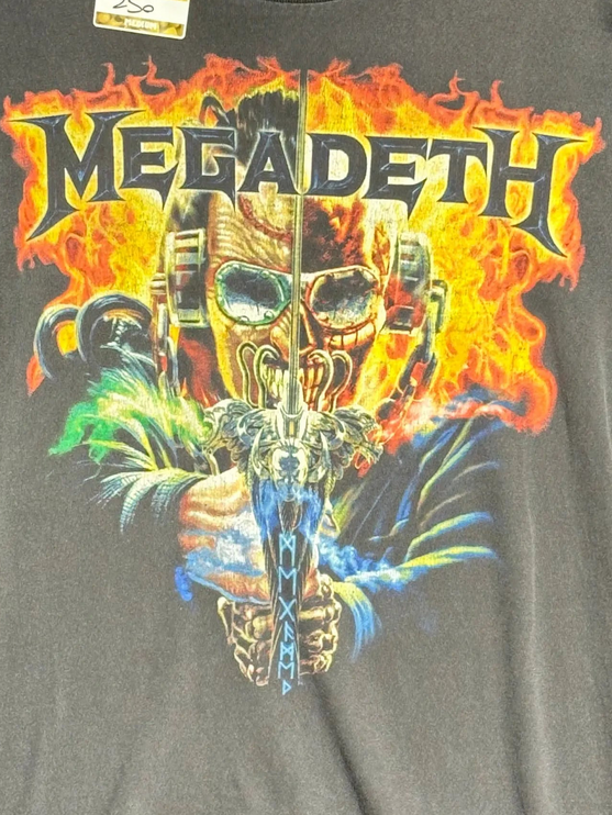 Megadeth "Gears of War" Vintage Band Tee
