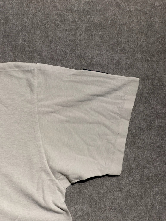 Single-stitched snowboarding dog tee