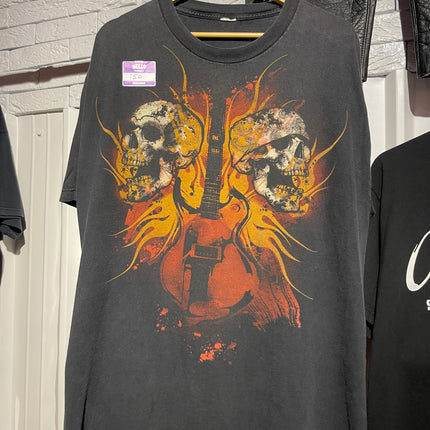 Guitar and skulls tee