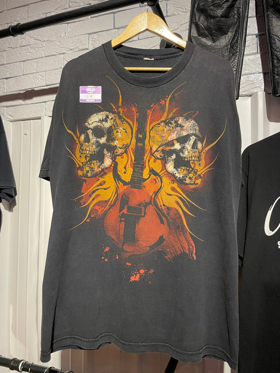 Guitar and skulls tee