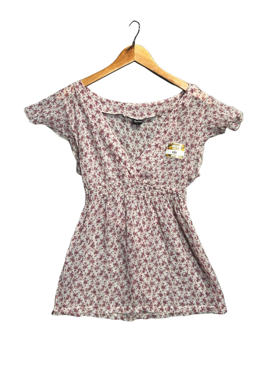 Flowered pink and white vintage top