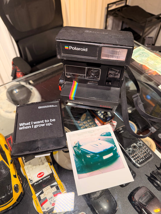 Polaroid Supercolor 635CL 1985-1988 + 1 Free Film Pack