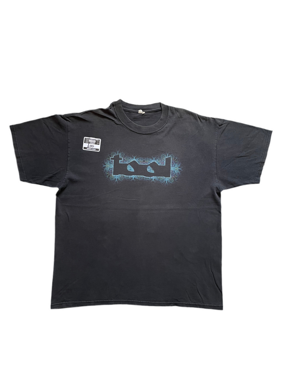 2002 tool nerve ending tour tee