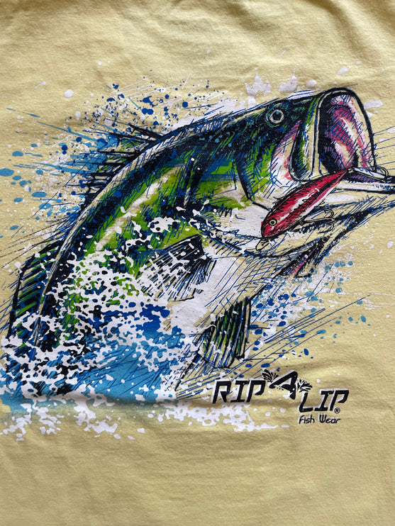 Rip a lip fish wear tee