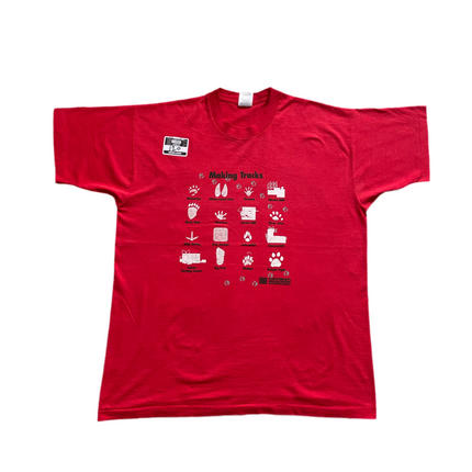 Cincinnati milacron single-stitched making tracks tee