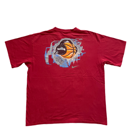 Nike basketball beats+breaks tee