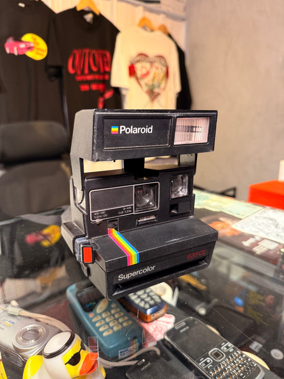 Polaroid Supercolor 635CL 1985-1988 + 1 Free Film Pack