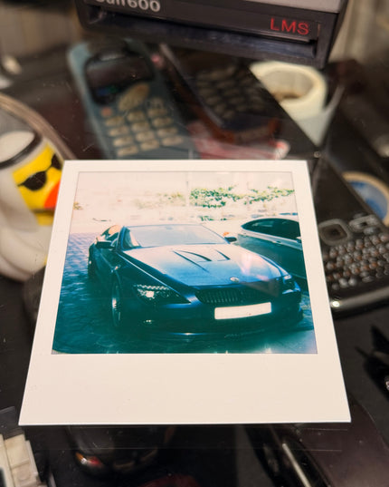 Polaroid Sun600 LMS 1983-1985 Camera + 1 Free Film Pack