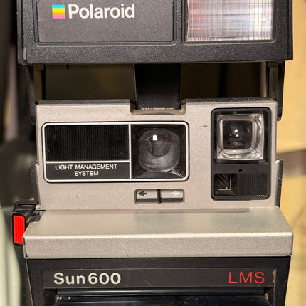 Polaroid Sun600 LMS 1983-1985 Camera + 1 Free Film Pack