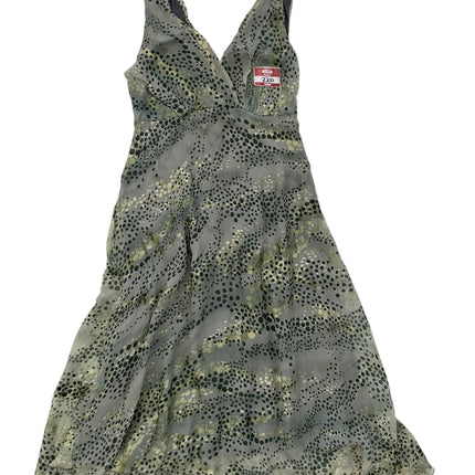 Jacqui-e dress
