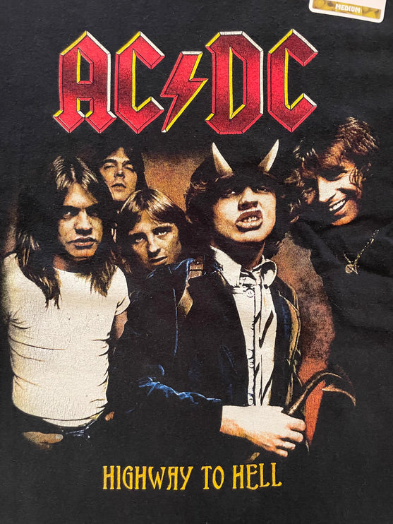 Ac/dc highway to hell tee