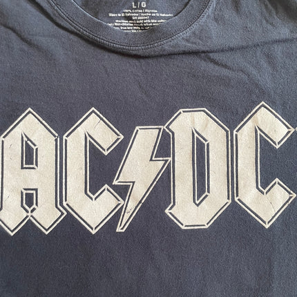 Ac/dc tee