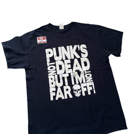 Punk's not dead tee