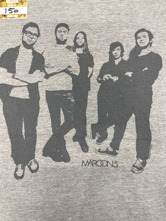 2013 maroon 5 tee