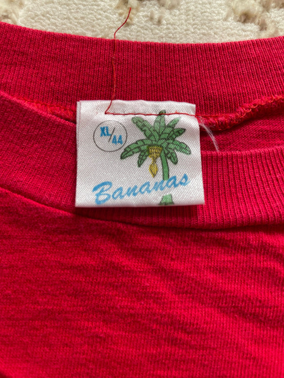 Bahamas beach club single-stitched tee