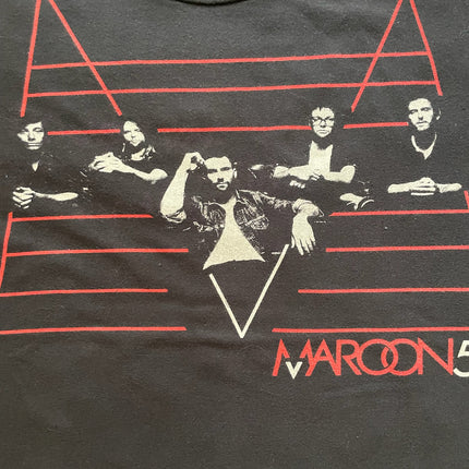 2011 Maroon 5 tour tee