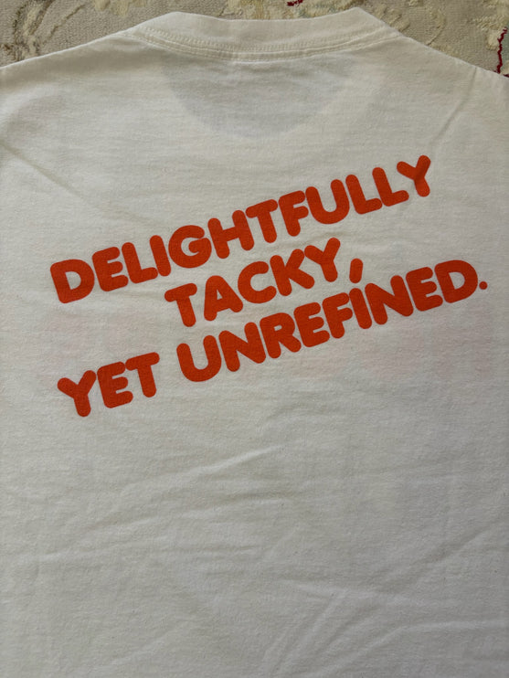 Hooters tee