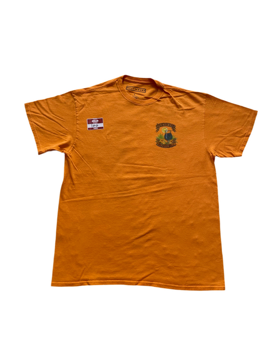 Fly on inn beach bar tee