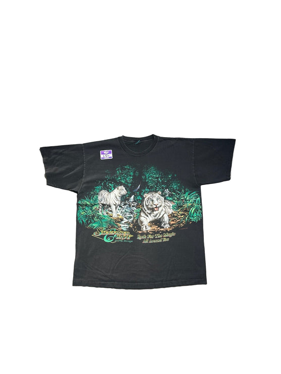 Shegfried roy at the mirage single-stitched tee