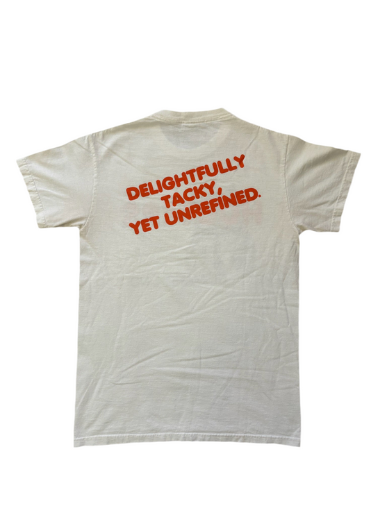 Hooters tee