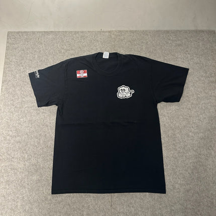 Sun might abrasives tee