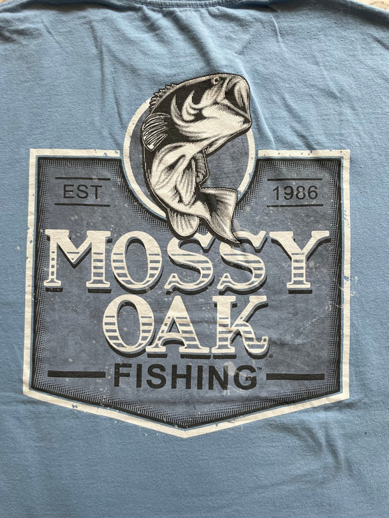 Mossy oak fishing tee