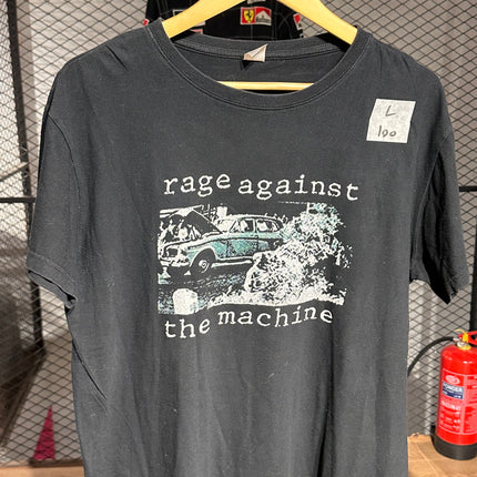 RAGE AGAINST THE MACHINE TEE