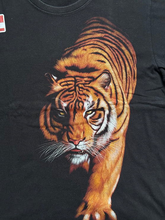 TIGER DOUBLE PRINT SINGLE-STITCHED TEE