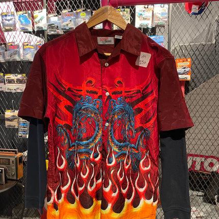 Red bowling shirt with cotton sleeves