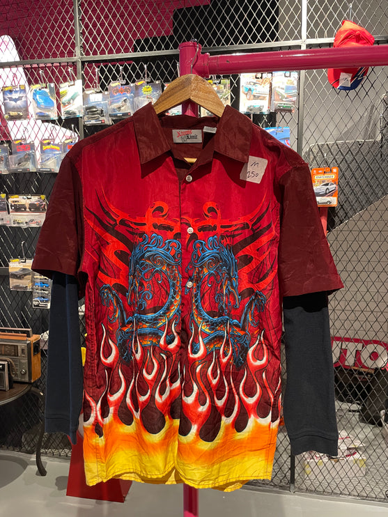 Red bowling shirt with cotton sleeves