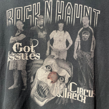 2010 rock n haunt tee