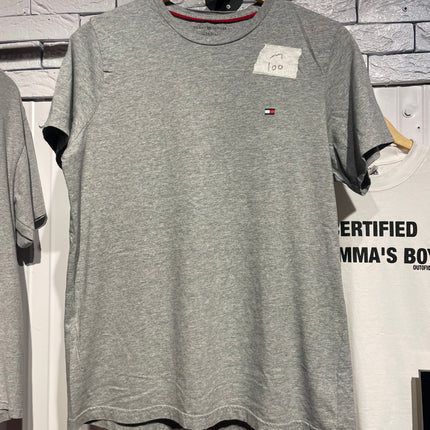 Grey Tommy Hilfiger tee