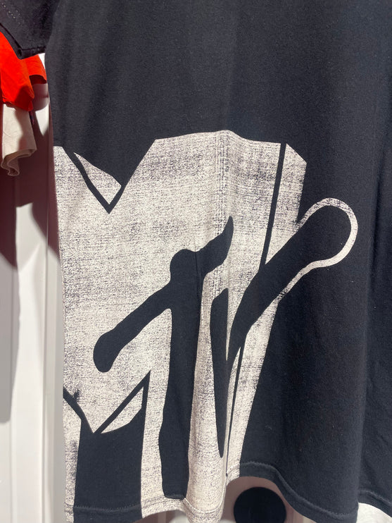 black MTV AOP tee