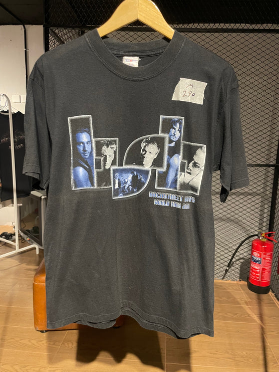 2001 BACKSTREET BOYS WORLD TOUR TEE