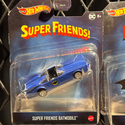 Super Friends Batmobile Hot Wheels