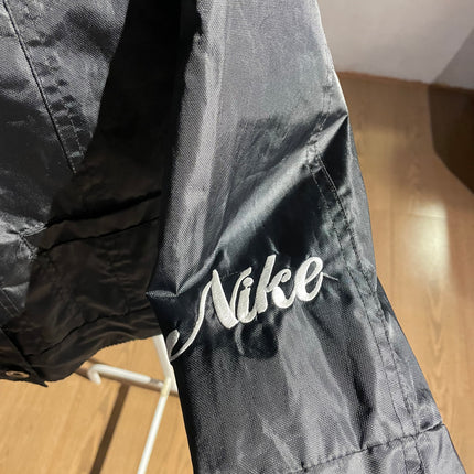 NIKE HOODED WIND BREAKER JACKET