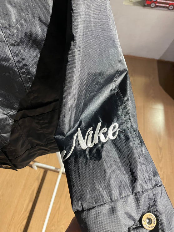 NIKE HOODED WIND BREAKER JACKET