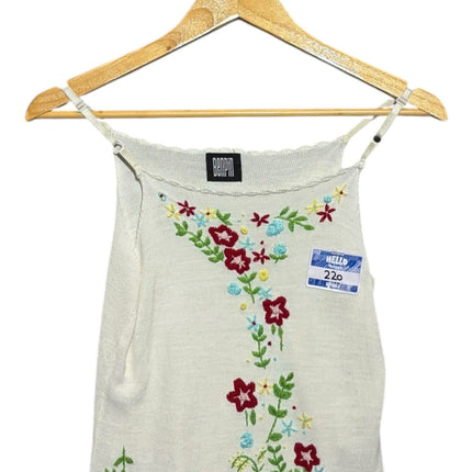 OutOf10 BENPIN off-white knit camisole with multi-coloured floral embroidery, scalloped neckline and spaghetti straps
