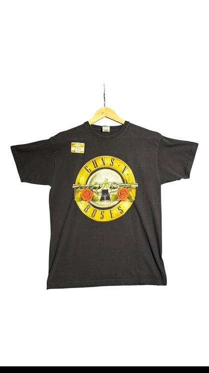 OutOf10 black cotton short-sleeve t-shirt featuring a vintage Guns N' Roses revolver and rose graphic print