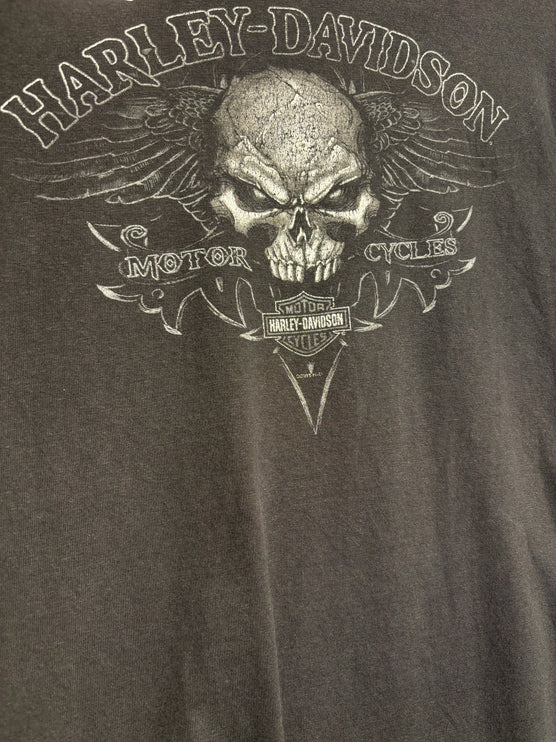 OutOf10 black Harley-Davidson cotton t-shirt featuring a detailed winged skull graphic on the front chest