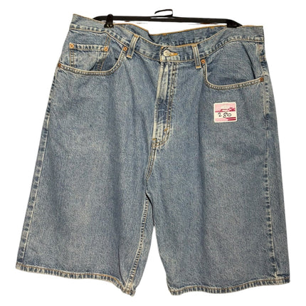 OutOf10 Levi's loose fit denim shorts in medium wash blue with classic five-pocket styling and relaxed silhouette.