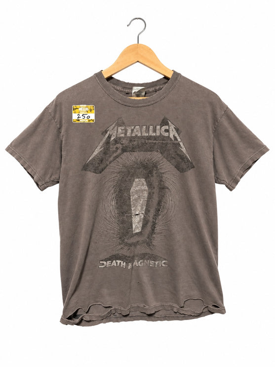 OutOf10 charcoal grey Metallica Death Magnetic tour t-shirt with distressed cotton fabric and vintage graphic print